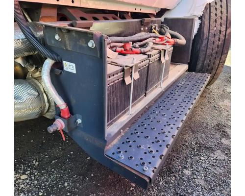 ford-f-750-battery-box #1444069