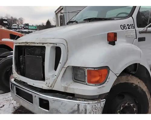 ford-f-750-hood #1441538