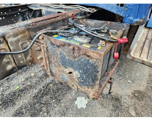  Ford F700 Battery Box #
