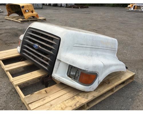 1996-ford-f700-hood #1464690