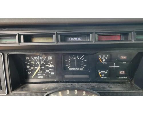  Ford F700 Instrument Cluster #