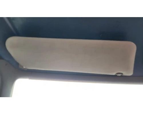  Ford F700 Visor #