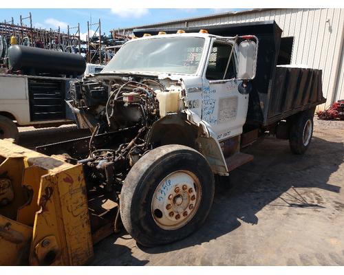 1995 FORD F800 BOOM-MAIN (LOADER)