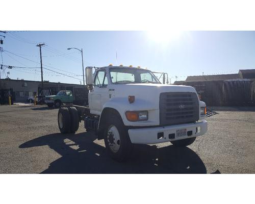 FORD F800 Complete Vehicle