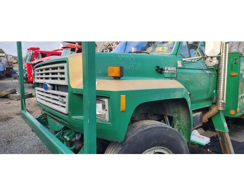  Ford F800 Hood #