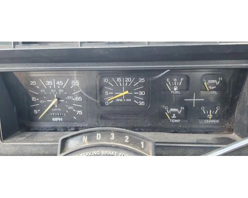  Ford F800 Instrument Cluster #
