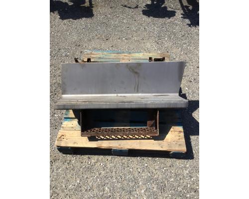 FORD F800 Skirt For Sale by Rydemore Heavy Duty Truck Parts