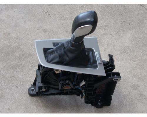 FORD FOCUS Floor Shift Assembly