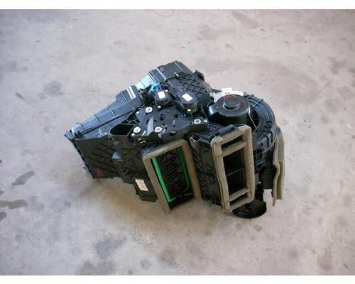 FORD FOCUS Heater Assembly