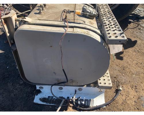 FORD L8000 Fuel Tank