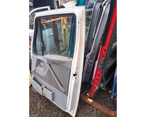 FORD L8501 LOUISVILLE 101 Door Assembly, Front