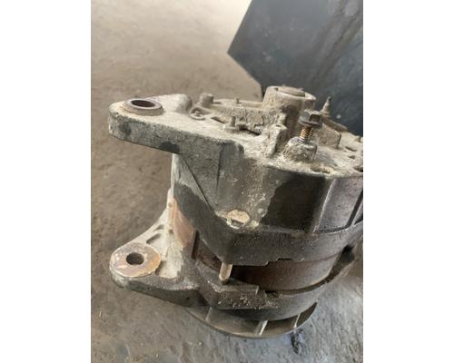 FORD L9000 Alternator