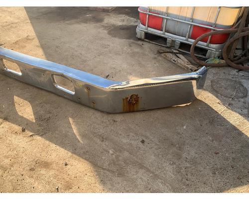 FORD L9000 Bumper Assembly, Front