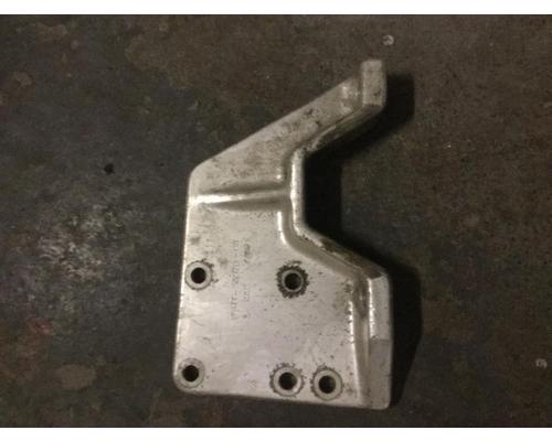 FORD L9000 Engine Mounts