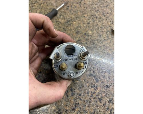 FORD L9000 Gauges (all)