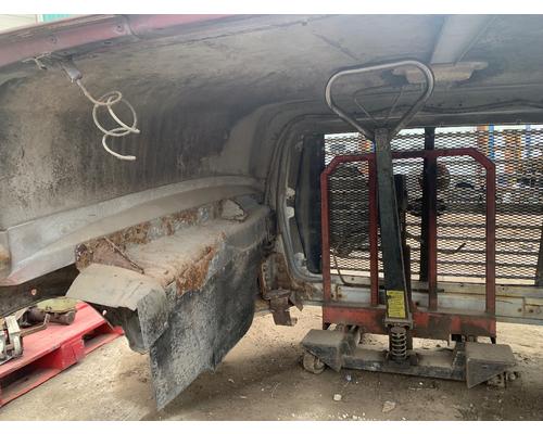 FORD L9000 Hood