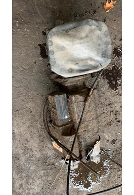 FORD L9000 Hydraulic Pump/PTO Pump