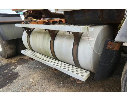  Ford LA9000 Aero Max 106 Fuel Tank #