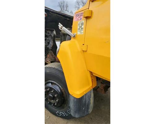  Ford LN8000 Fender Extension #
