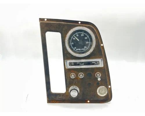 ford-ln8000-instrument-cluster #1435474