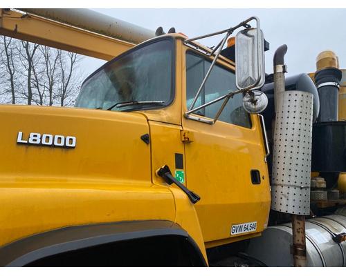  Ford LNT8000 Cab #