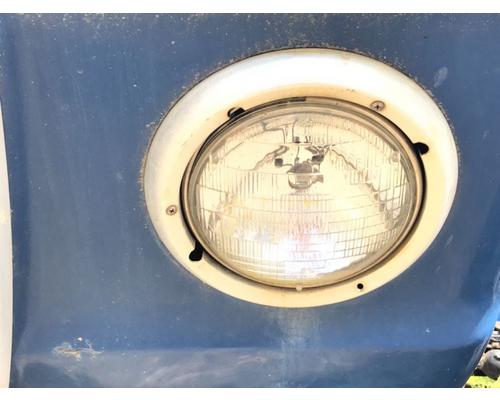  Ford LNT8000 Headlamp Assembly #