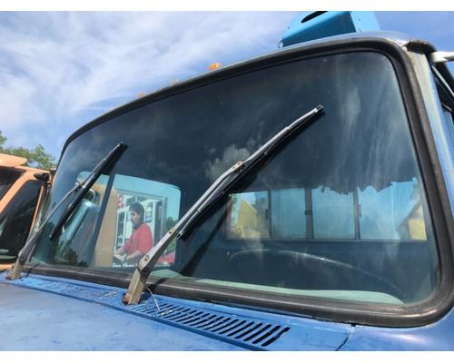  Ford LNT8000 Windshield #