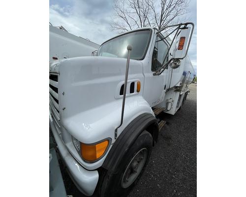 FORD LT8501 LOUISVILLE 101 Complete Vehicle