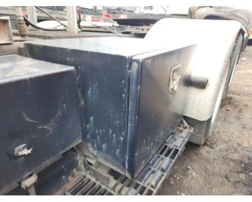ford-lt9000-tool-box #1351462