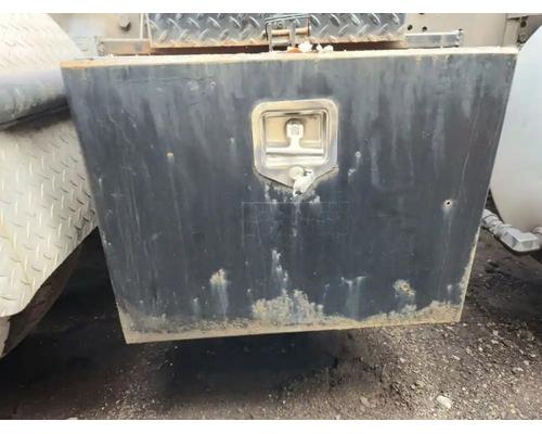 ford-lt9000-tool-box #1351464