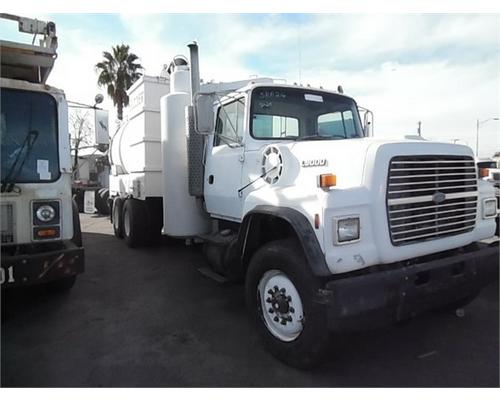 FORD LT9000 Vehicle For Sale
