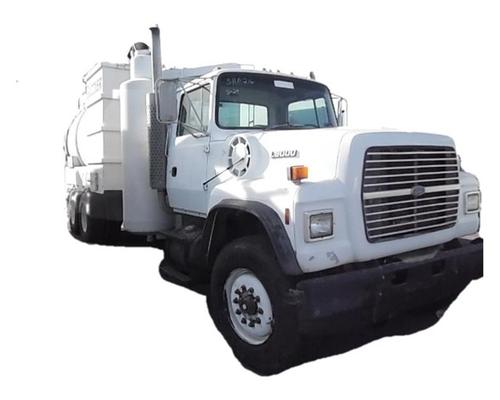 FORD LT9000 Vehicle For Sale