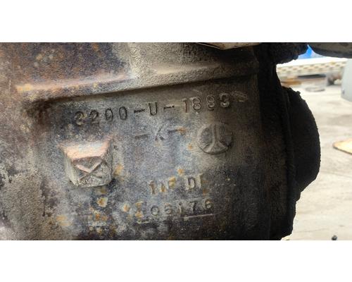 FORD LT9522 LOUISVILLE 122 Rears (Matched Set)