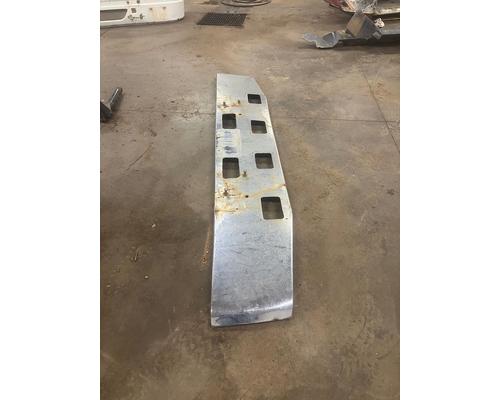 1986 FORD LTL9000 Bumper Assembly, Front For Sale in Box Elder, SD – Hatch Trucking & Salvage Parts LLC