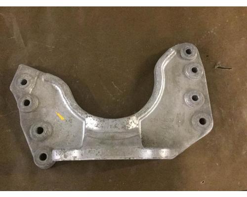 FORD LTL9000 Engine Mounts