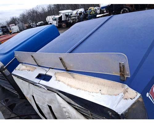 FORD LTL9000 Hood