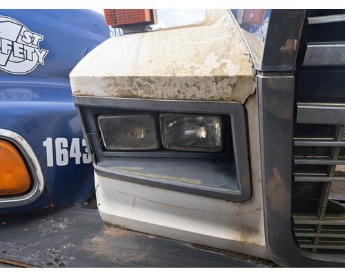 FORD LTL9000 Hood