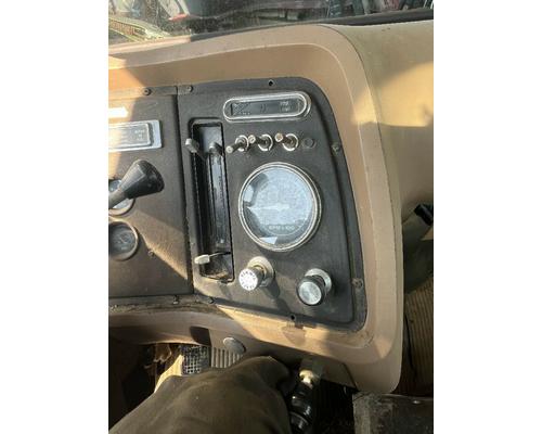 FORD LTS8000 Cab or Cab Mount