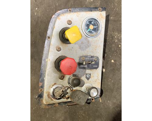 FORD LTS9000 Dash Panel