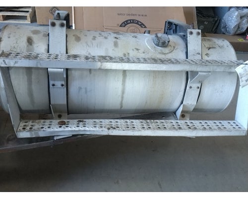 FREIGHTLINER 100 GAL