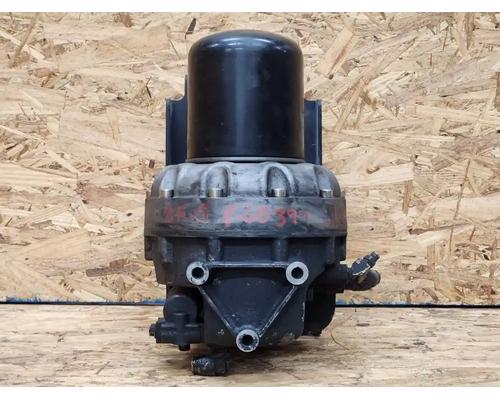  Freightliner 114SD Air Dryer #