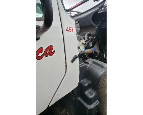  Freightliner 114SD Cowl #