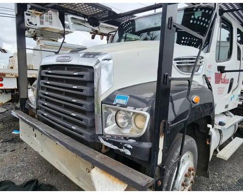  Freightliner 114SD Hood #