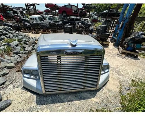  Freightliner 122SD Hood #
