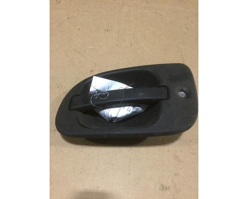 2014-freightliner-cascadia-08-on-door-handle #1470738