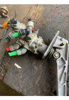 FREIGHTLINER CASCADIA 113BBC Brake/Clutch Pedal Box