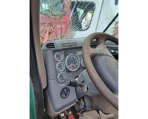 FREIGHTLINER CASCADIA 113BBC Cab or Cab Mount