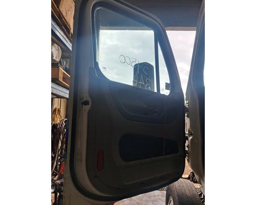 FREIGHTLINER CASCADIA 113BBC Cab or Cab Mount