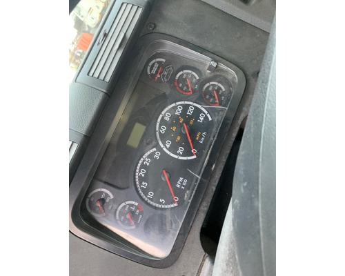 FREIGHTLINER CASCADIA 113BBC Cab