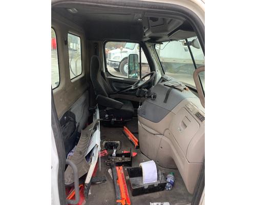 FREIGHTLINER CASCADIA 113BBC Cab